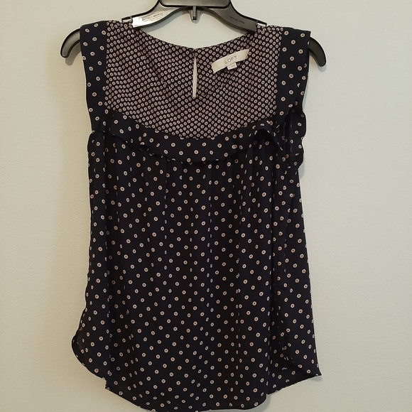 Loft - Picture 2 of 2